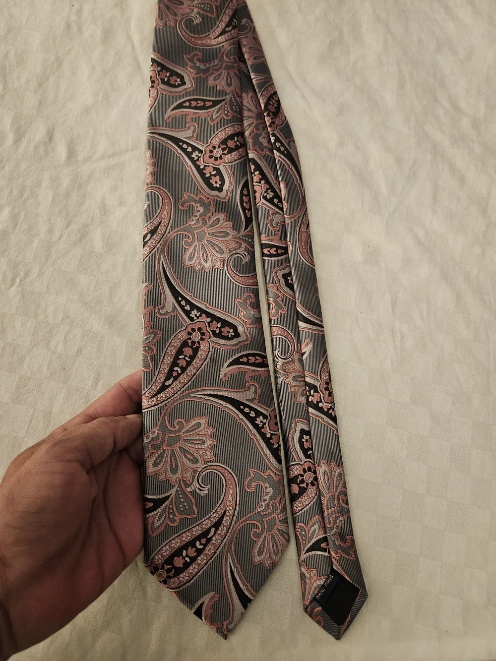 HISDERN Gray and Pink Paisley Silk-Blend Tie